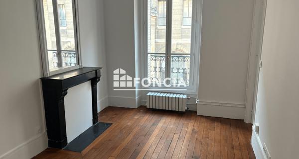 Location Appartement 2 pièces 41.83 m² - Paris 75005
