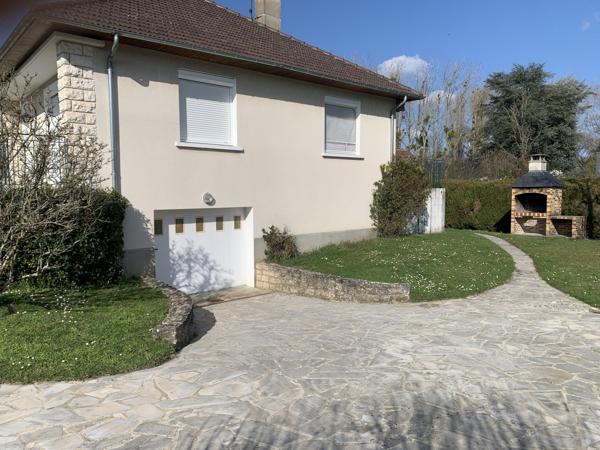 BEAU PAVILLON EN BON ÉTAT T6 RÉSIDENCE JULES VERNE CHÂTELLERAULT Réf 2624