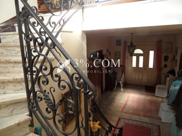 Propriete 8 pièce(s) 4 chambre(s) 237 m²