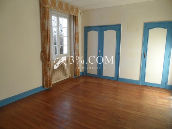 Propriete 8 pièce(s) 4 chambre(s) 237 m²