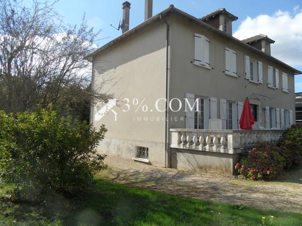 Propriete 8 pièce(s) 4 chambre(s) 237 m²