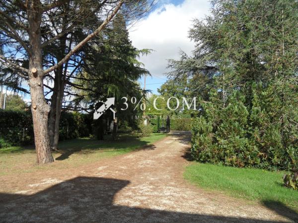 Propriete 8 pièce(s) 4 chambre(s) 237 m²