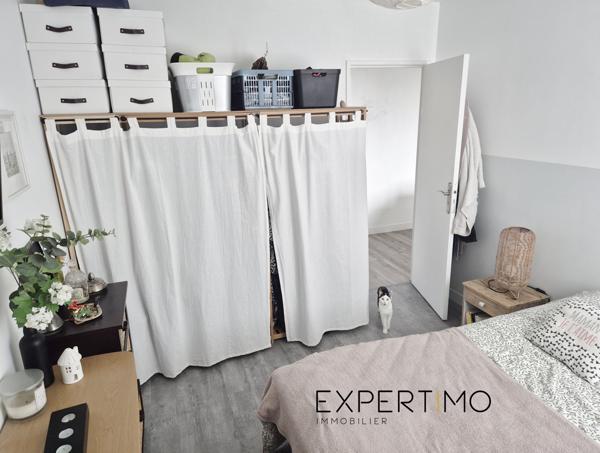 Poitiers (86000) Poitiers - F6 rénové avec 4 chambres + parking couvert + cave