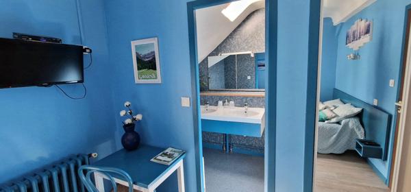 Local Commercial 22 pièces - 451 m²