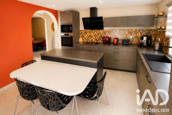 Maison à vendre 7 pièces 156 m² Tassenières
