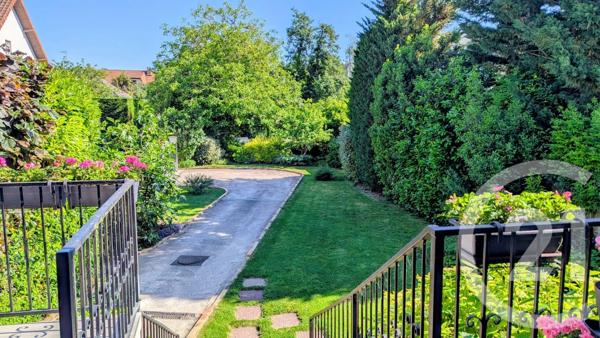 Maison à vendre  6 pièces - 128 m 2   CHAMPIGNY SUR MARNE  - 94