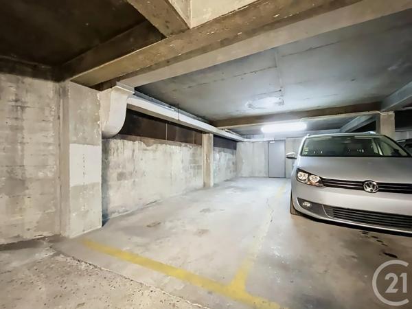 Parking à vendre  20,36 m 2   PARIS  - 75020