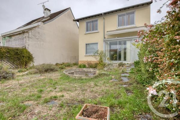 Maison à vendre  6 pièces - 121 m 2   VIGNEUX SUR SEINE  - 91