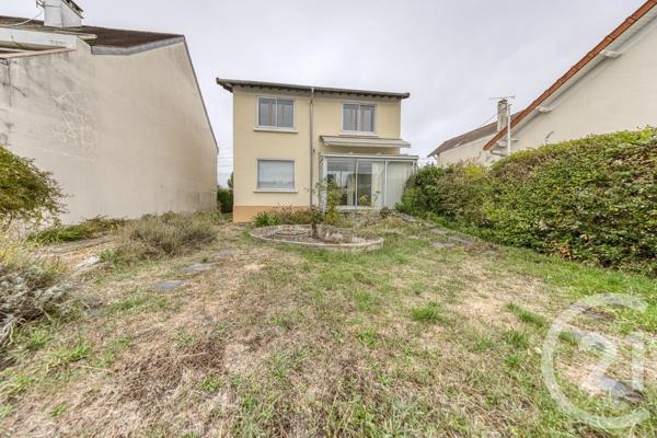 Maison à vendre  6 pièces - 121 m 2   VIGNEUX SUR SEINE  - 91