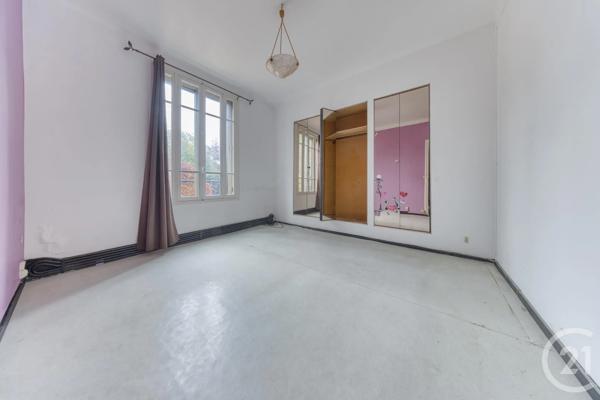 Maison à vendre  6 pièces - 121 m 2   VIGNEUX SUR SEINE  - 91