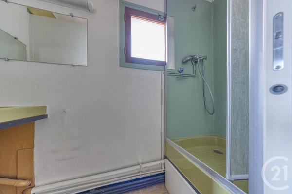 Maison à vendre  6 pièces - 121 m 2   VIGNEUX SUR SEINE  - 91