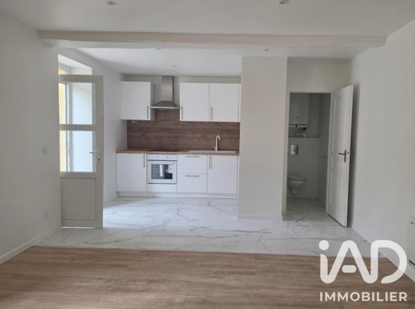 Location maison 4 pièces 110 m² Villevallier