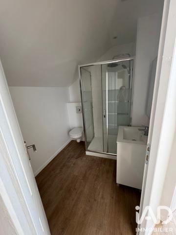 Location maison 4 pièces 110 m² Villevallier