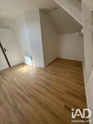 Location maison 4 pièces 110 m² Villevallier