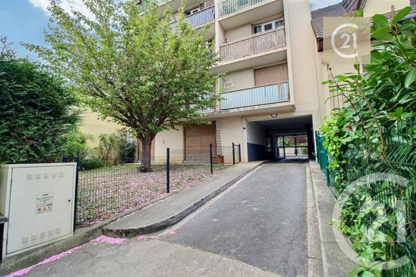 Appartement F1 à vendre  1 pièce - 29 m 2   LES PAVILLONS SOUS BOIS  - 93