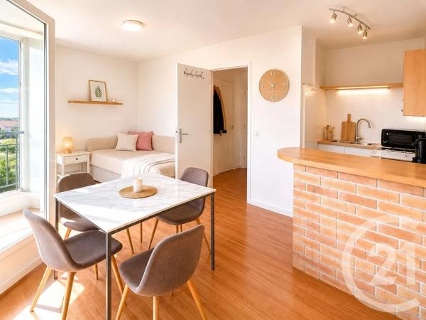 Appartement F1 à vendre  1 pièce - 29 m 2   LES PAVILLONS SOUS BOIS  - 93