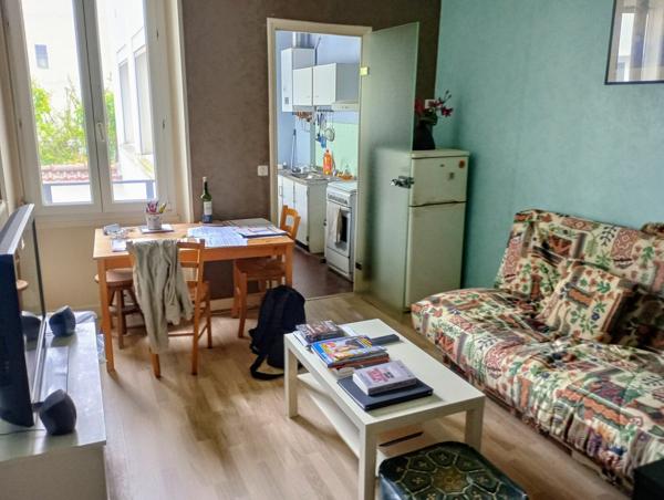 Appartement à vendre    2 pièces • 38 m2 Reims