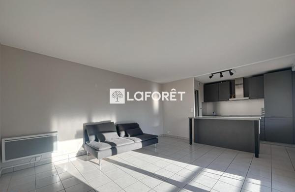 Location appartement Dammarie-les-Lys - 2 pièce(s) - 48 m² - 850 €/mois