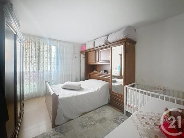 Appartement à vendre  5 pièces - 90,57 m2 GARGES LES GONESSE - 95