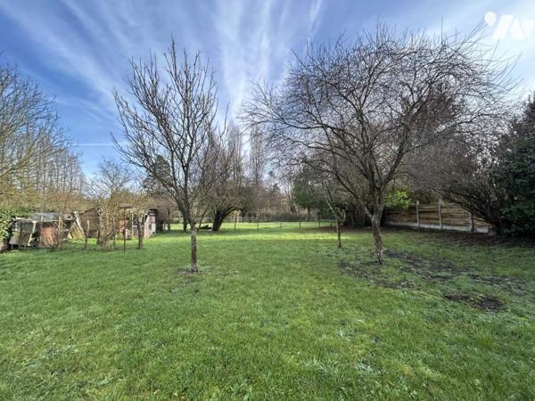 Maison à rénover avec potentiel et terrain