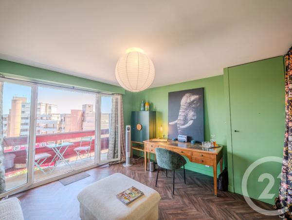 Appartement Studio à vendre  1 pièce - 24 m 2   DAX  - 40