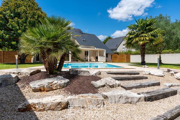 Maison ARCHITECTE 1993 Jardin Piscine Centre THOUARE sur LOIRE