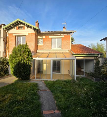 Maison 7 pièce(s) 5 chambre(s) 173 m²