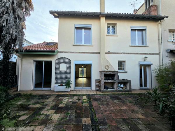 Maison 7 pièce(s) 5 chambre(s) 173 m²