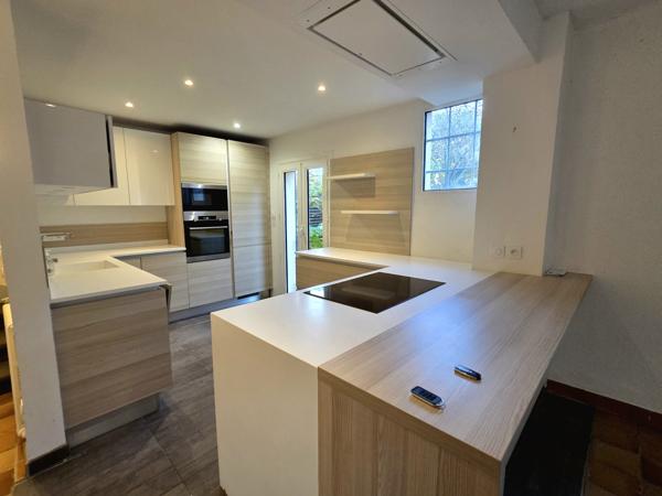 Maison 7 pièce(s) 5 chambre(s) 173 m²