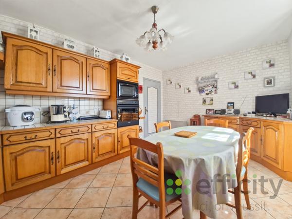 Maison 7 pièces - 180 m²