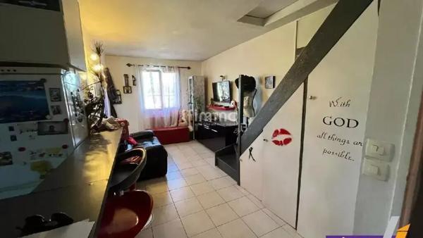 Appartement atypique à vendre à claye-Souilly