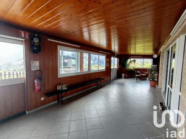 Maison rustique 10 pièces de 418 m² à Saint-Joseph (97480)