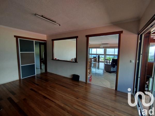 Maison rustique 10 pièces de 418 m² à Saint-Joseph (97480)