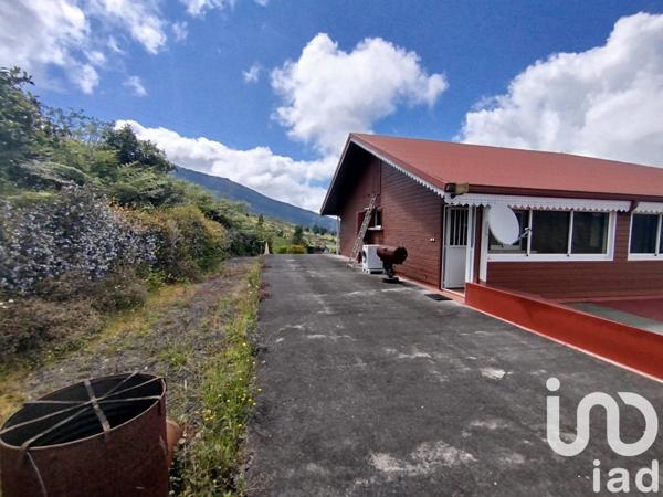 Maison rustique 10 pièces de 418 m² à Saint-Joseph (97480)