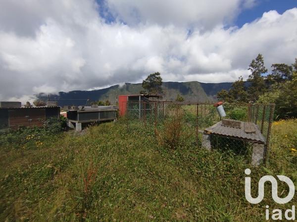 Maison rustique 10 pièces de 418 m² à Saint-Joseph (97480)