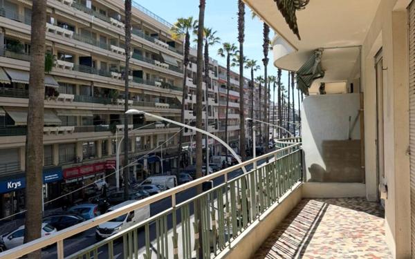 Appartement à vendre    3 pièces •  Cagnes-sur-Mer