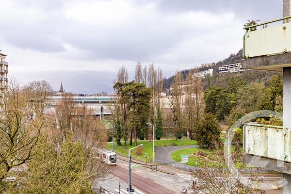 Appartement F3 à vendre  4 pièces - 80,05 m2 GRENOBLE - 38