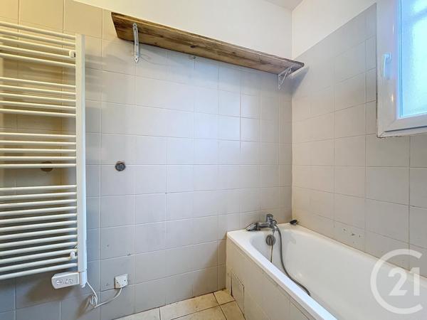 Maison à vendre  6 pièces - 95,94 m2 PONT ST ESPRIT - 30