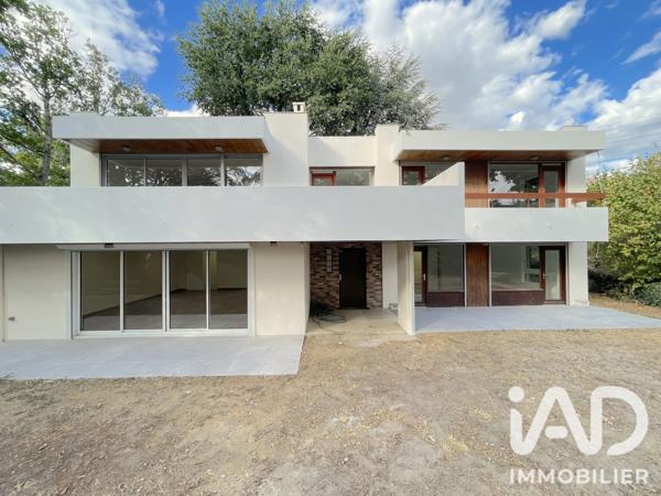 Maison à vendre 6 pièces 213 m² Saulx-les-Chartreux