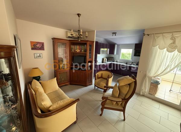 Vente
                Maison74 m² - 3 Pièces -
                    SOULAC SUR MER (33780)