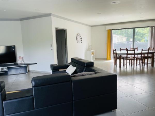 Vente / Maison T5 à Saint-Louis-de-Montferrand (33440)
