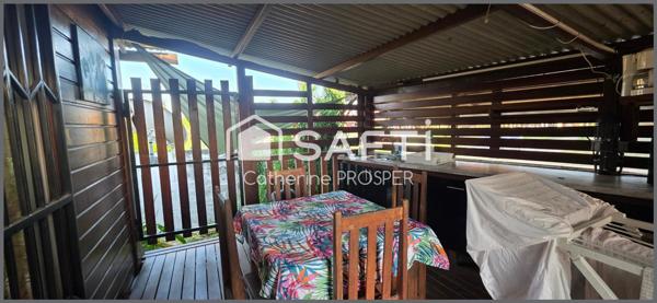 Propriété de 4 logements à vendre à Kourou