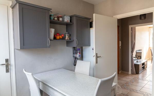 Appartement à vendre    3 pièces • 62,88 m2 Saint-Chamond