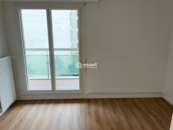Location Appartement 5 pièces 110 m² - Le Chesnay 78150