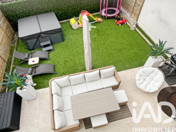 Maison à vendre 5 pièces 80 m² Évry-Grégy-sur-Yerre