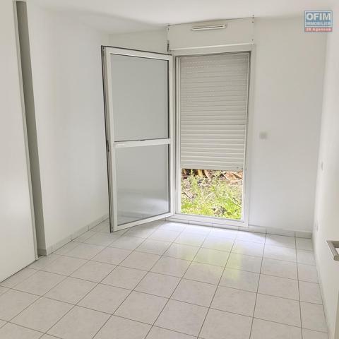 A vendre grand T2 avec jardin dans la residence les huppes de bourbon à La Montagne