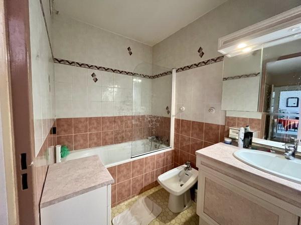 Appartement à vendre |  Pau |  3 pièces | 65 m²