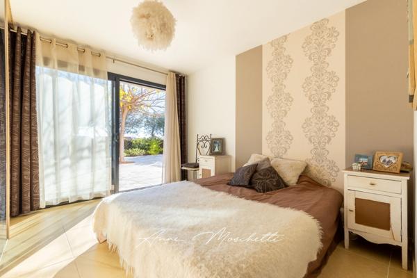 Bastide de 160 m² sur un terrain de 840 m² - 5 chambres à Ceyreste (13600)