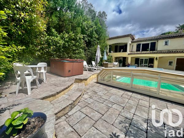 Maison à vendre 9 pièces 220 m² La Garde-Freinet