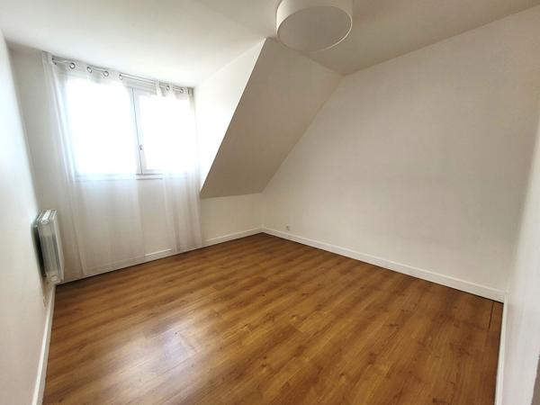 3 pièces à Limay Centre ville, 2 chambres avec parking en s/sol et cave